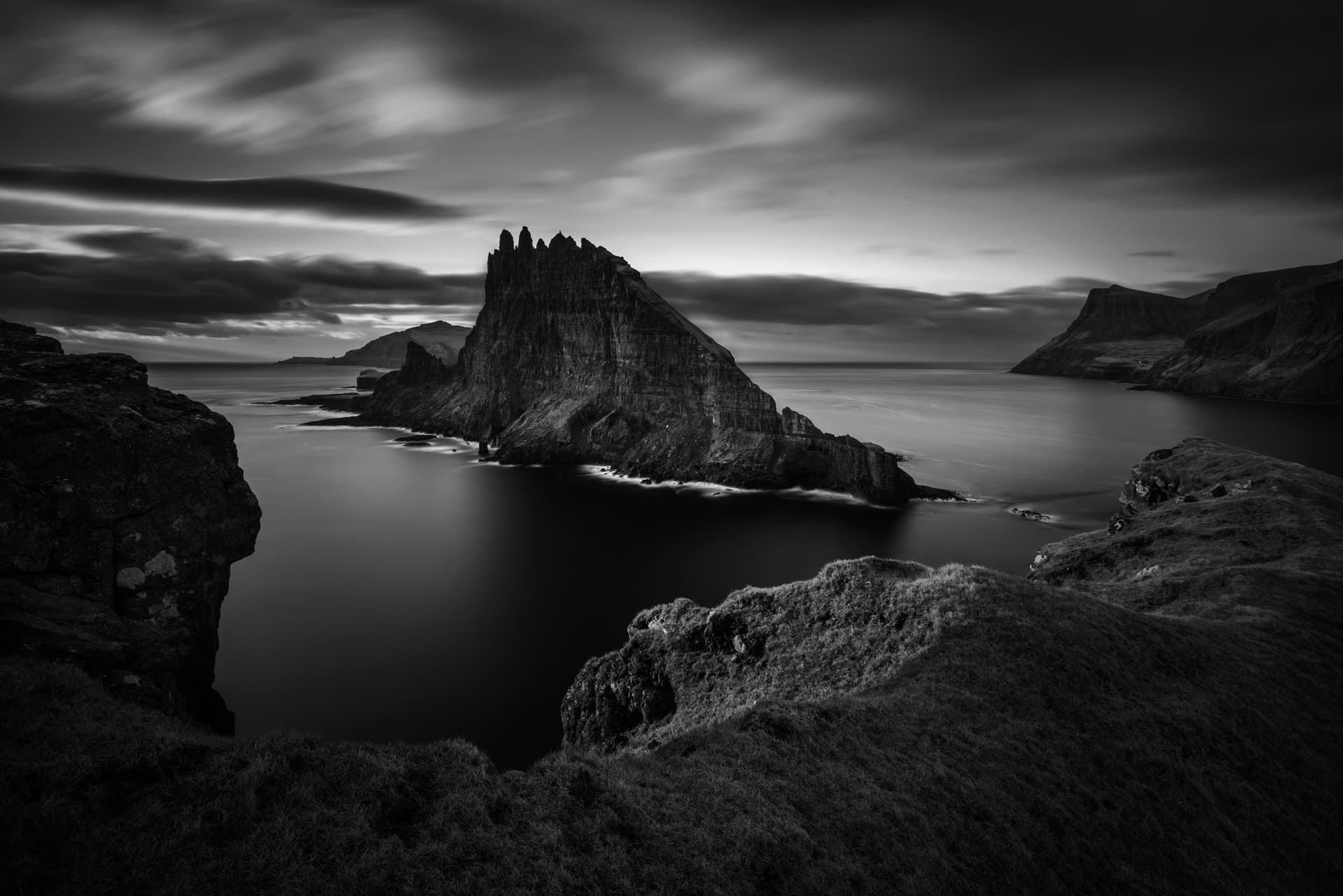 Le scogliere delle Isole Fær Øer, dove inizia la filiera Upstream
